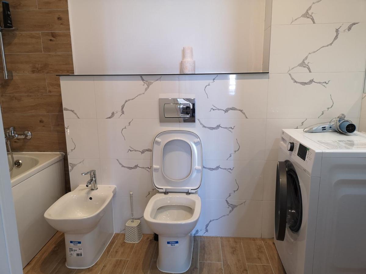 Ared-Atrium Mall Chrysflatty3 Premium Apartment 60Mp Arad Eksteriør bilde