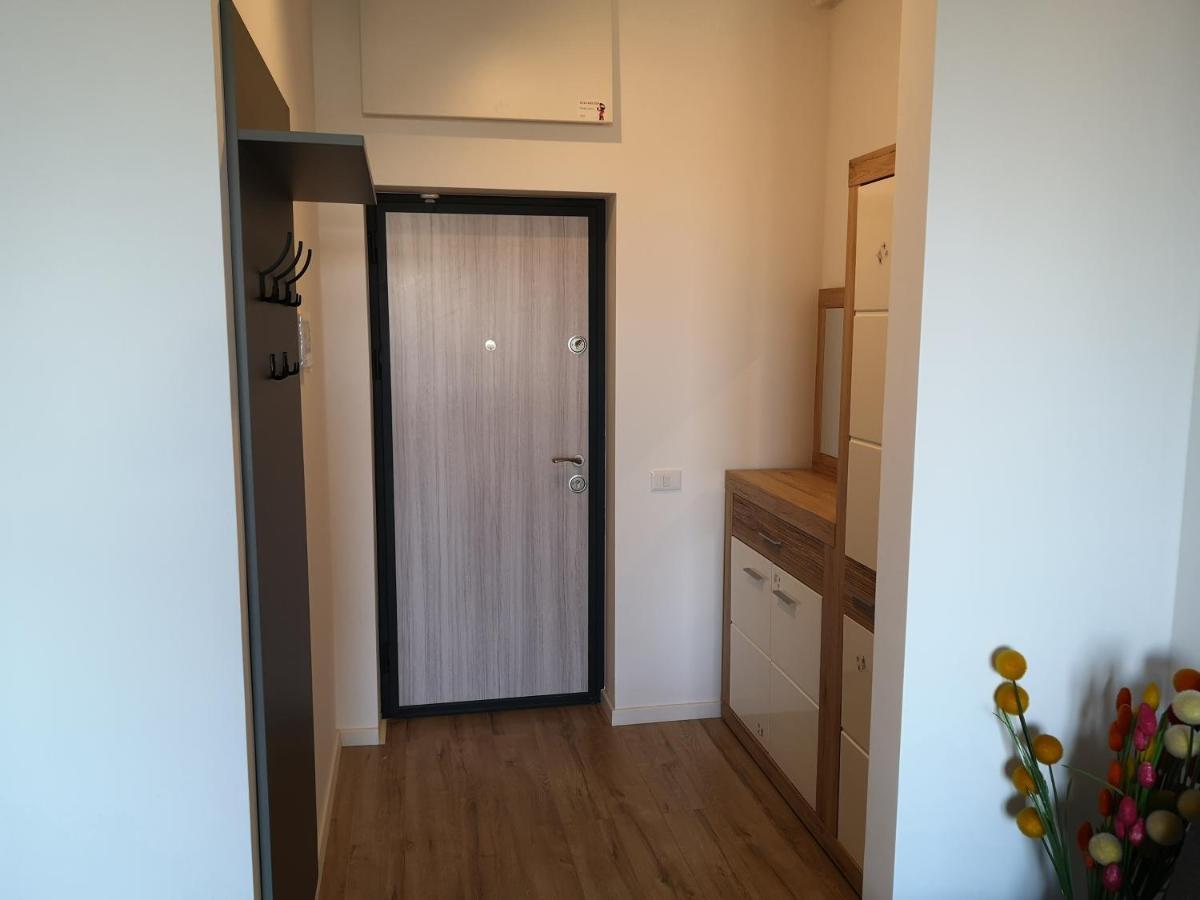 Ared-Atrium Mall Chrysflatty3 Premium Apartment 60Mp Arad Eksteriør bilde