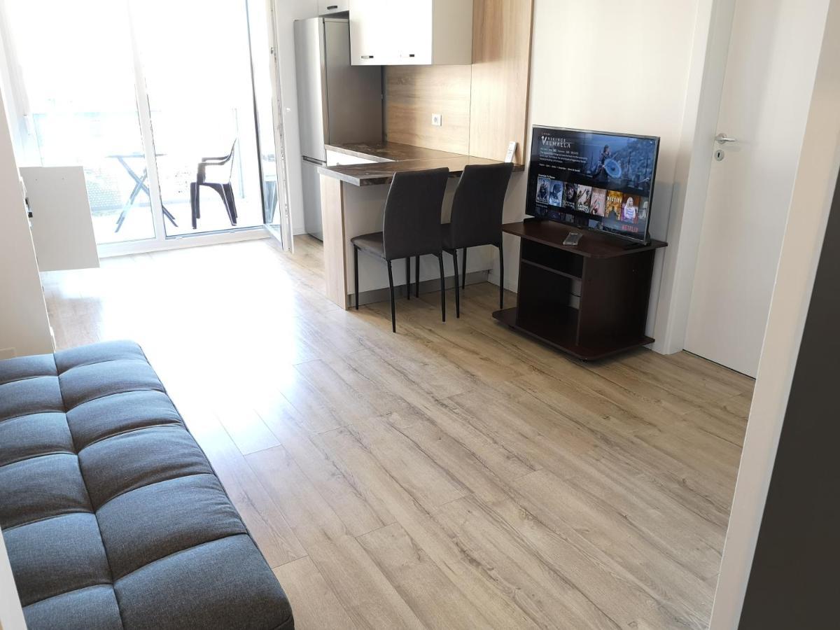 Ared-Atrium Mall Chrysflatty3 Premium Apartment 60Mp Arad Eksteriør bilde