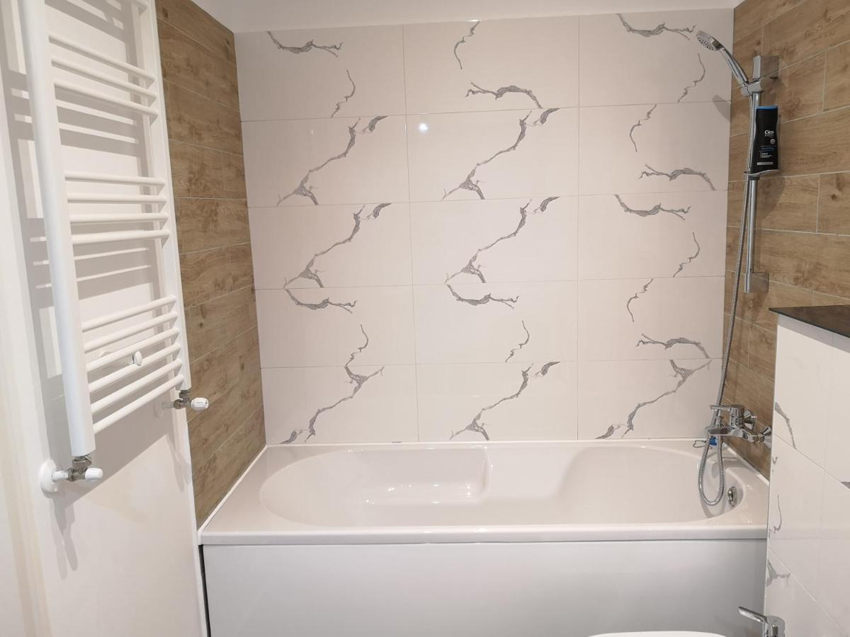 Ared-Atrium Mall Chrysflatty3 Premium Apartment 60Mp Arad Eksteriør bilde